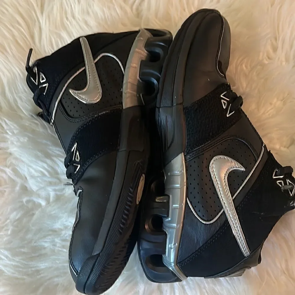 NIKE FLIGHT WOMEN SNEAKERS
